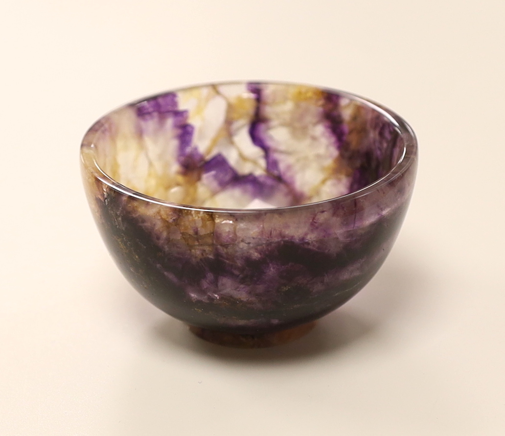 A Blue John fluorite bowl, 7cm diameter